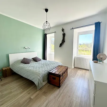 Сasa de vacaciones Batîsse Le Moulinage Du Luol Avec Parc Arboré *